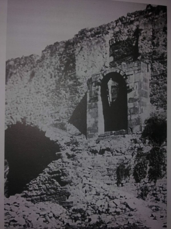 Άποψη της Δυτικής Πύλης ή Άνω Πορτέλο - Αρχές  20ου αιώνα, πριν την απελευθέρωση Αρχείο Γιάννη & Μαρίας Χωρέμη
